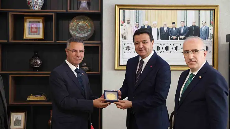 Filistin Büyükelçisi Faed Mustafa'dan Saadet Partisi'ne ziyaret: 'Birlikte Mescid-i Aksa'da namaz kılacağız'