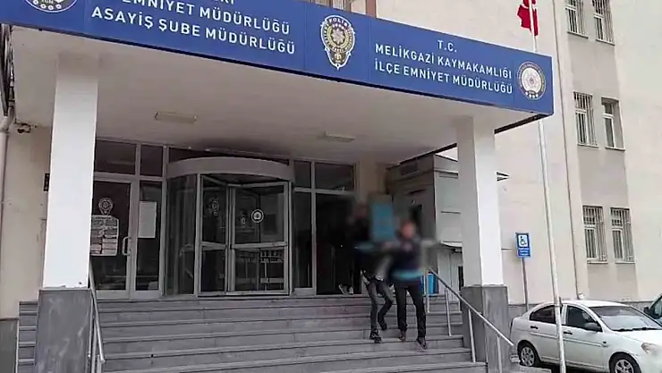 Gasp ve tehdit olayına karışan 2 kişi yakalandı