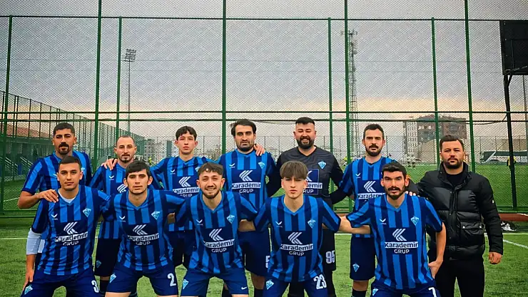 Gaziosmanpaşaspor ilk yarıyı lider tamamladı