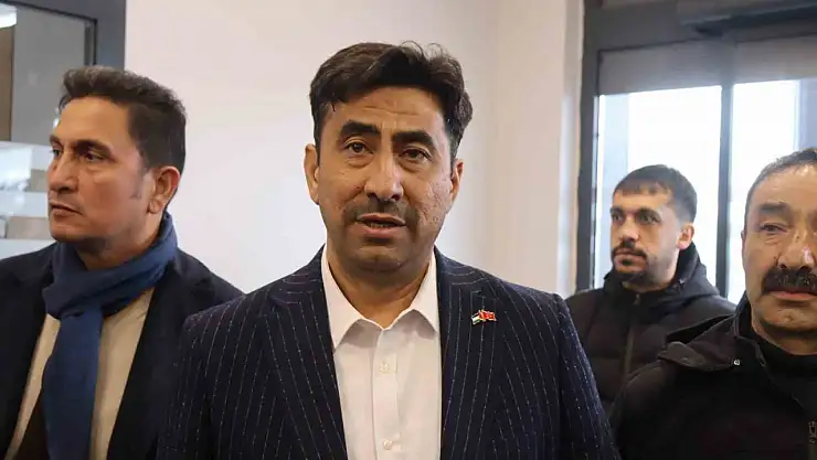 Hizmet-İş Sendikası'nda gergin olağanüstü kurul