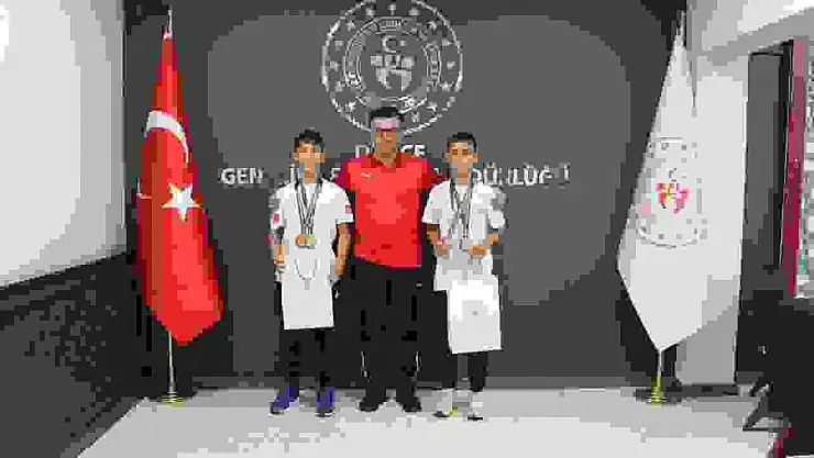 İkiz sporculardan Yazıcı'ya ziyaret