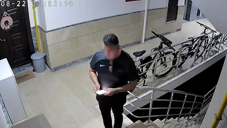 Katil zanlısı Kıbrıs'ta eşini tehdit ettiği için 4 ay, kayınvalidesini dövdüğü için 2 ay cezaevinde kalmış