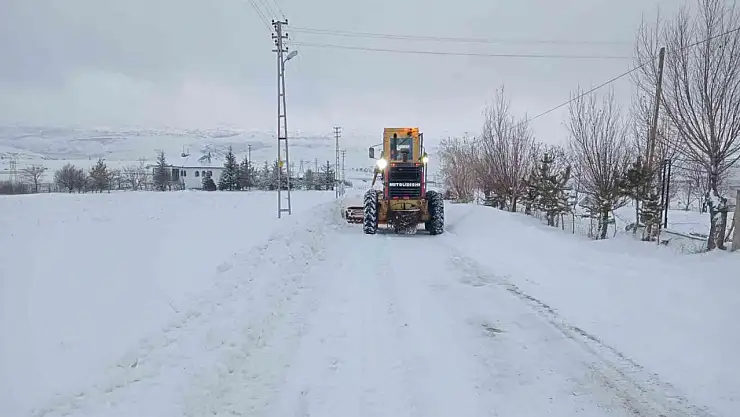 Kayseri Büyükşehir, kırsaldaki 47 mahalle yolunu daha ulaşıma açtı