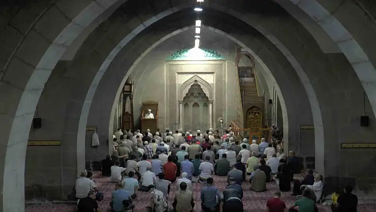 Kayseri'de Mevlit Kandili böyle idrak edildi