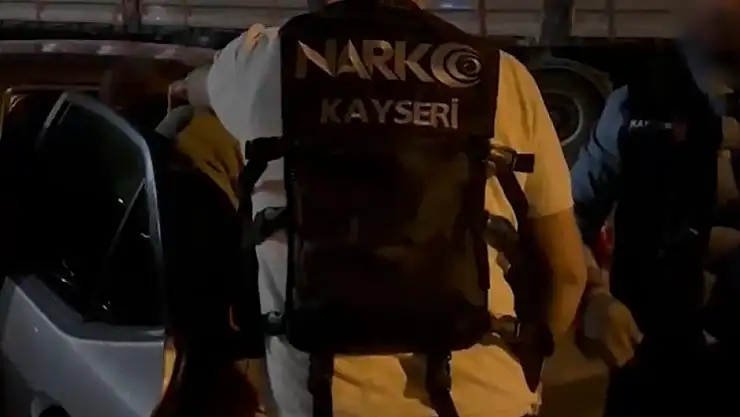 Kayseri'de yarım kilo uyuşturucu ele geçirildi
