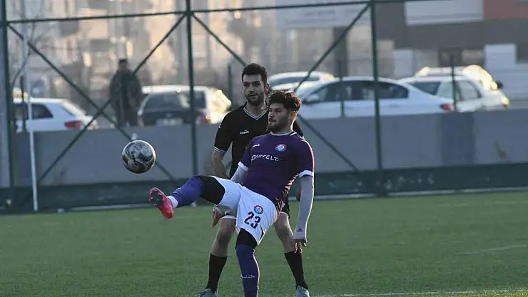 Kayseri Şeker Süper Amatör Küme: Erciyes Esen Makina FK: 4 - Kayseri Döğerspor: 1