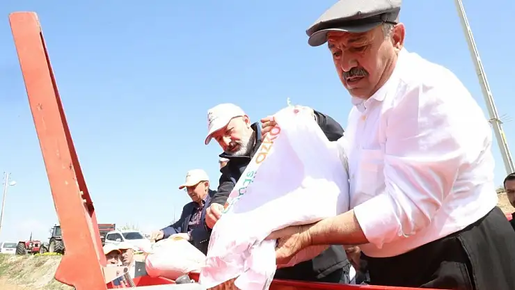 Kayseri Ziraat Odaları Birliği Başkanı Güneş: 'Arpa ile çavdarı ayıramayan bürokrat istemiyoruz'