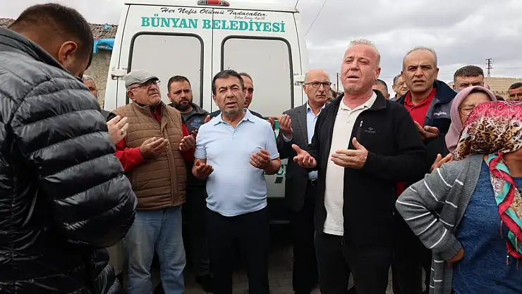 Kazada ağır yaralanan kadın hayatını kaybetti