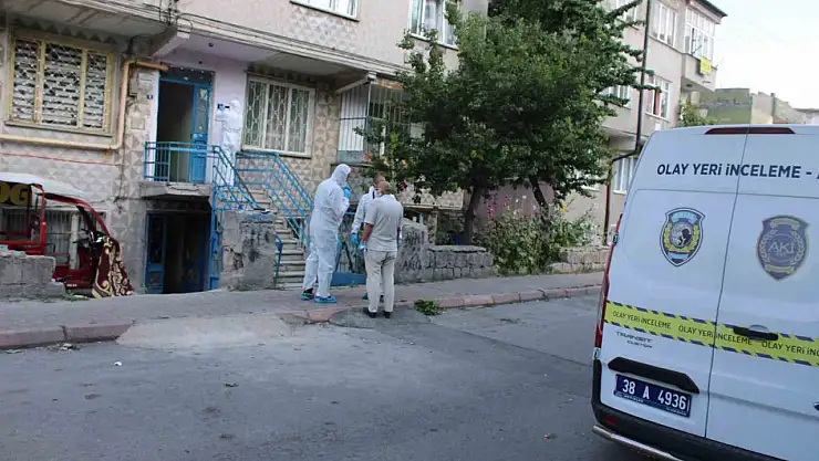 Komşular kokudan rahatsız oldu, acı olay ortaya çıktı