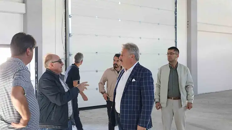 Melikgazi Belediyesi çiftçiye ve tarıma destek olmaya devam ediyor