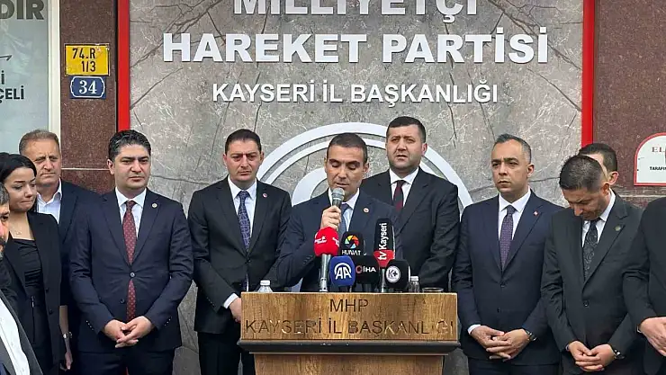MHP'de bayramlaşma