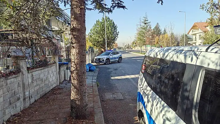 Oğlu tarafından bıçaklanan baba hayatını kaybetti