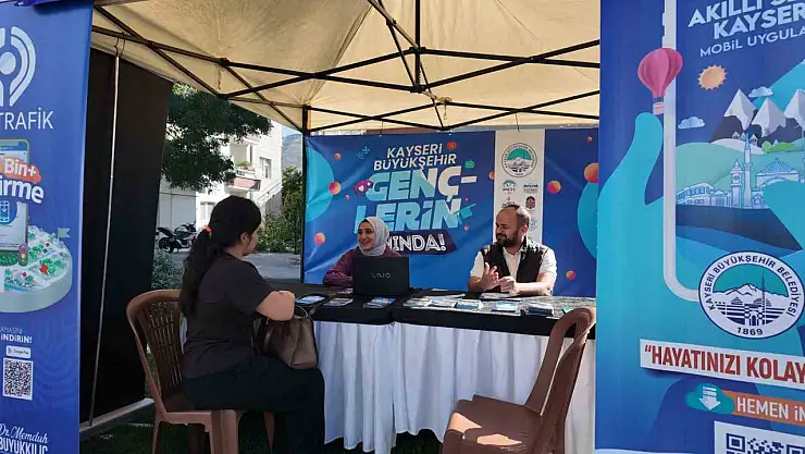 Öğrenci dostu büyükşehirin Rehberlik ve Danışmanlık Hizmeti'ne üniversiteli gençlerden tam not