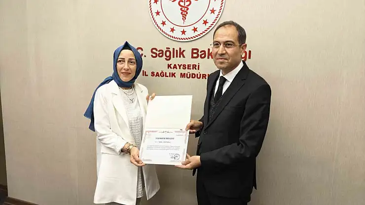 Sigara ile vedalaştılar, teşekkür belgelerini aldılar