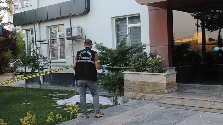 Süitte şüpheli ölüm