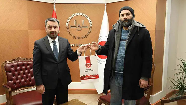 Suriyeli Ali, yaptığı davranışla gönülleri fethetti