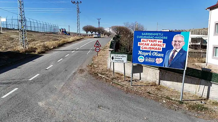 Tomarza'da 3 mahallenin ana yollarının sıcak asfaltı tamamlandı