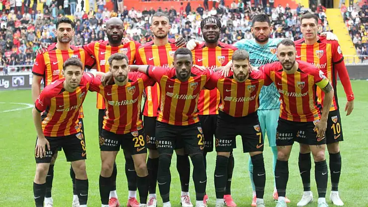 Trendyol Süper Lig: Kayserispor: 2 - Atakaş Hatayspor: 0 (İlk yarı)