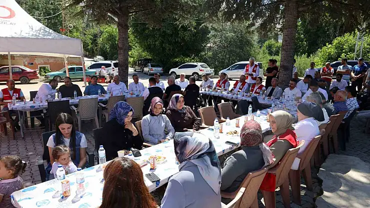 Türk Kızılay Yahyalı Gönüllü Merkezi açıldı