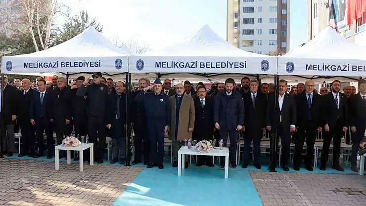 Vali Gökmen Çiçek: 'Gençlerimize karşı kurulan tuzaklara meydan okuyoruz'
