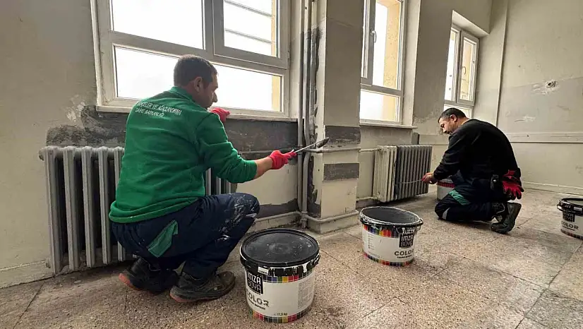 Arif Molu Mesleki ve Teknik Anadolu Lisesi yeniden boyandı