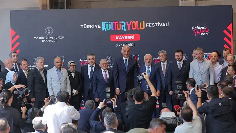 Bakan Ersoy ve Başkan Büyükkılıç, Türkiye Kültür Yolu Festivali'nin startını verdi