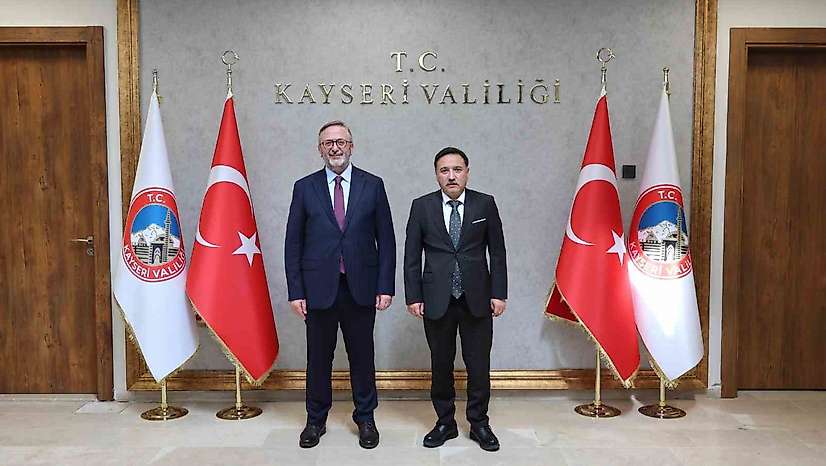 Bakan Yardımcısı Yılmaz'dan Vali Çiçek'e ziyaret