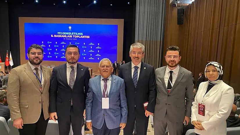 Başkan Büyükkılıç AK Parti Genişletilmiş İl Başkanları Toplantısı'na katıldı