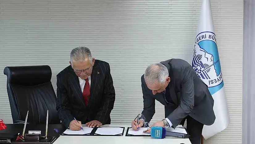 Başkan Büyükkılıç, Kartal Katlı Kavşağı için besmeleyi çekti, imzayı attı