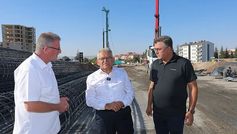 Başkan Büyükkılıç'tan Meteoroloji Katlı Kavşağı Projesi'ne yakın takip