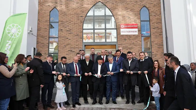 Başkan Çolakbayrakdar, 'Vatandaşlarımıza daha konforlu yaşam imkanları sağlıyoruz'