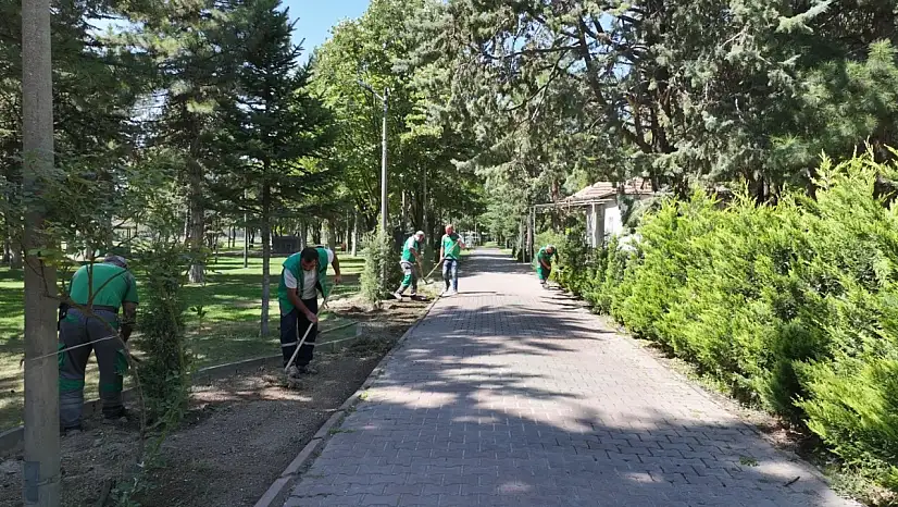 Başkan Çolakbayrakdar: 'Yeter ki 1 metrekare kamuya ait olsun, hızla park yapıyoruz'