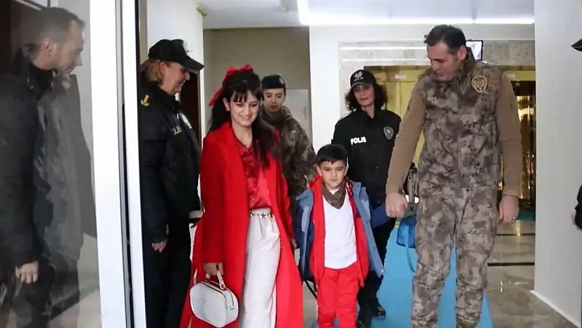 Emniyet müdüründen yürek ısıtan hareket