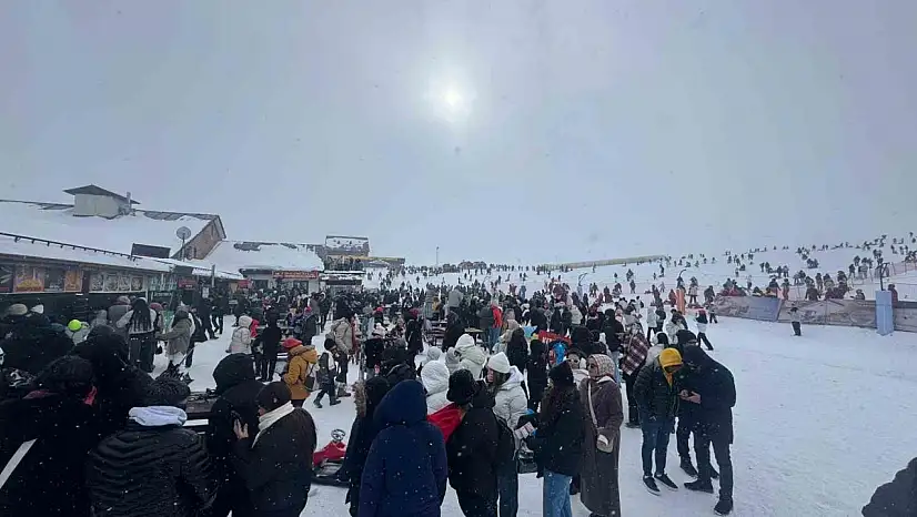 Erciyes'te sömestirin ilk gününde yoğunluk
