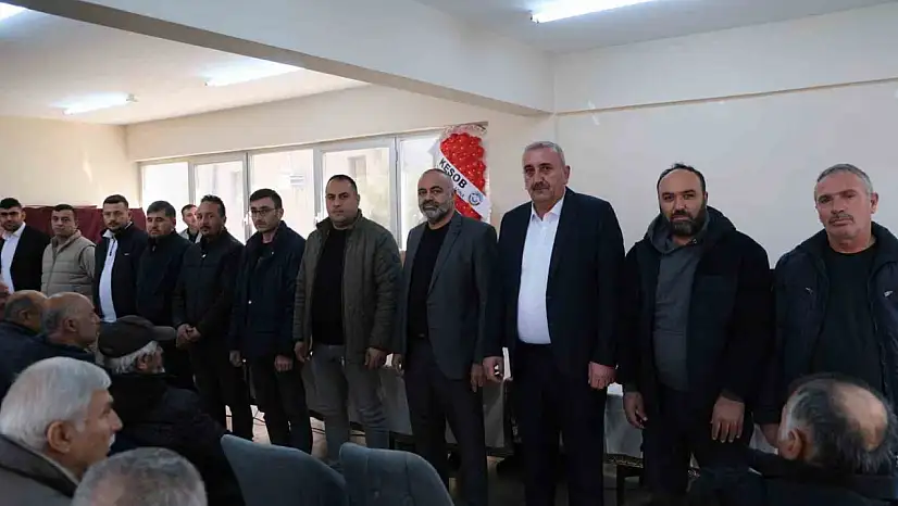 Felahiye Esnaf Odası'nda yeni başkan Muzaffer Güleser oldu