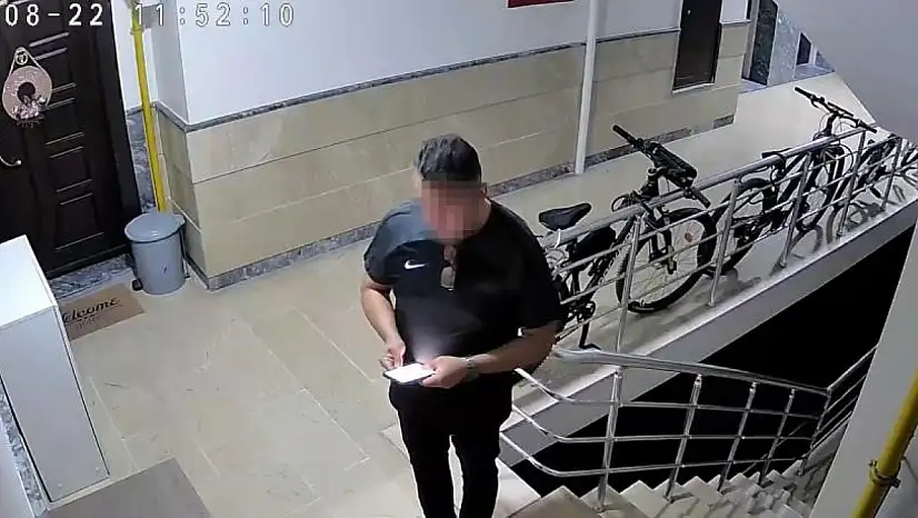 Görevlinin karısını öldüren sanığın yargılanmasına devam edildi
