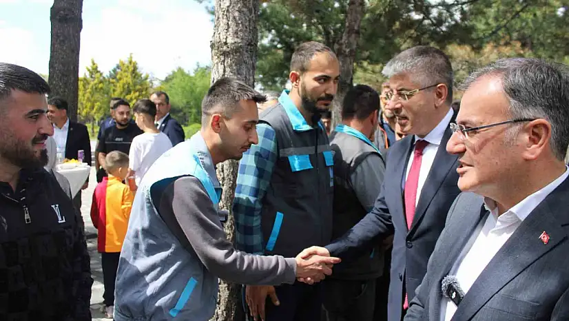 Hacılar'da bayramlaşma programı düzenlendi
