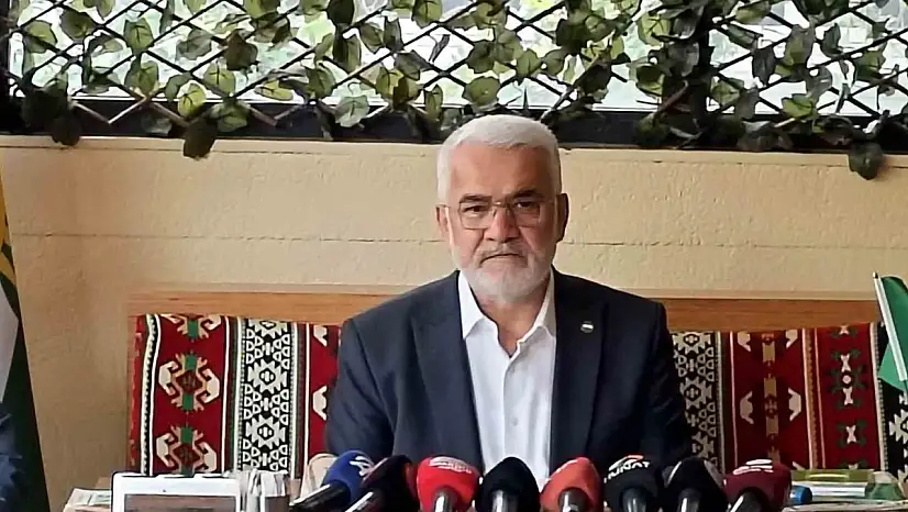 HÜDA PAR Genel Başkanı Yapıcıoğlu: 'Yeni anayasa mecliste onaylansa dahi referanduma götürülmelidir'