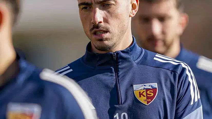 Joao Mendes kırmızı kart gördü