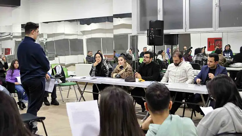 Karadut Tiyatrosu'na yeni yetenekler için son çağrı
