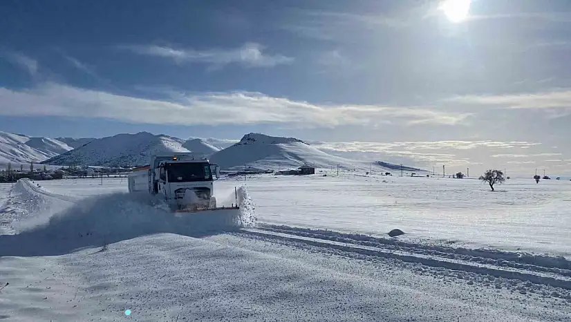 Kayseri'de 333 yol ulaşıma açıldı