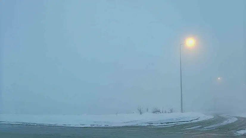 Kayseri'de görüş mesafesine sis engeli