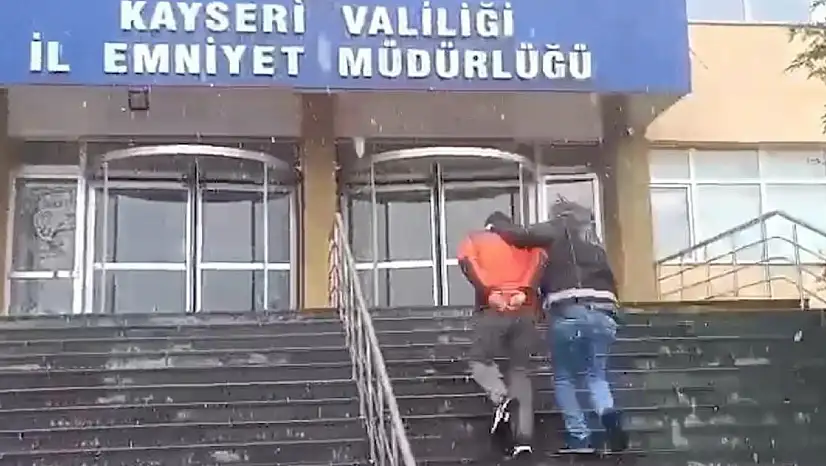 Kayseri'de kesinleşmiş hapis cezasıyla aranan 2 şahıs yakalandı