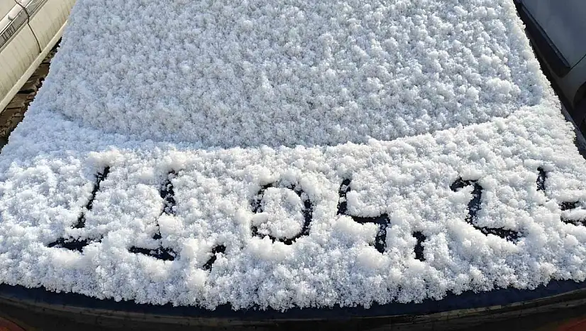 Kayseri'ye Nisan ayında kar yağdı