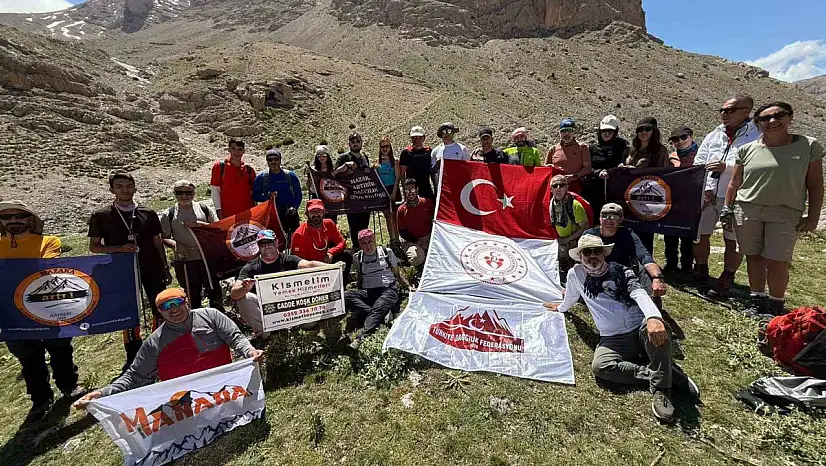 Mazaka Artıbir Dağcılık Kulübü'nden Kayseri'de örnek bir eğitim: Yaz dağcılık eğitimi başarıyla tamamlandı
