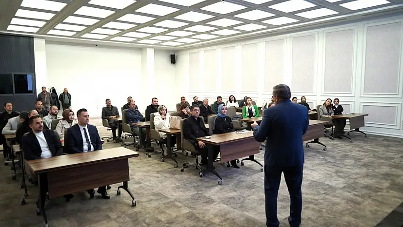 Melikgazi Belediyesi'nden 'Kuralları ve Adab-ı Muaşeret' eğitimi