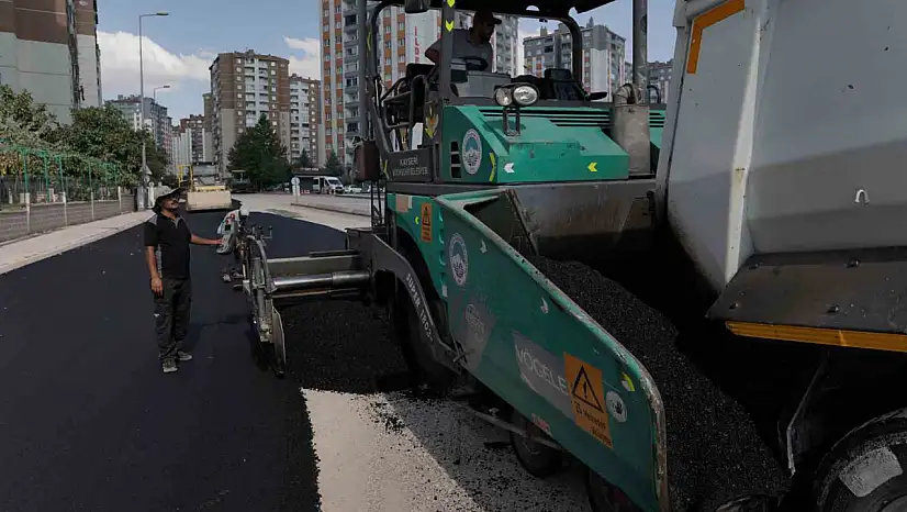 Melikgazi Belediyesi'nden İldem Bölgesi'nde kapsamlı asfalt çalışması