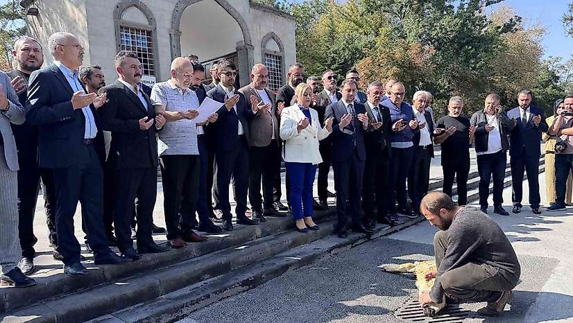 MHP Kayseri İl Yönetimi yeni hizmet dönemine dualarla başladı