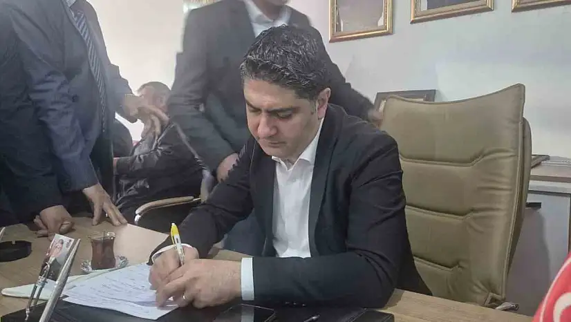 MHP'li Özdemir'den Sarız'a bayram hediyesi