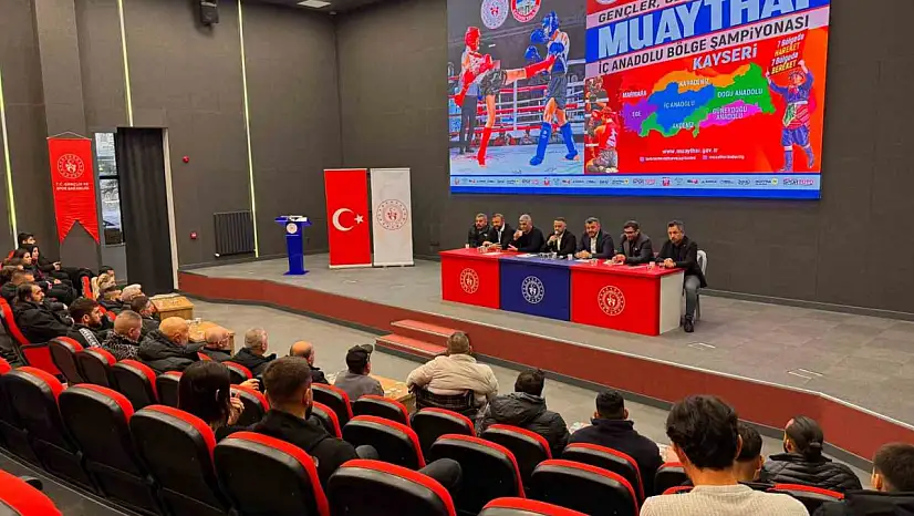 Muaythai Bölge Şampiyonası Kayseri'de yapıldı